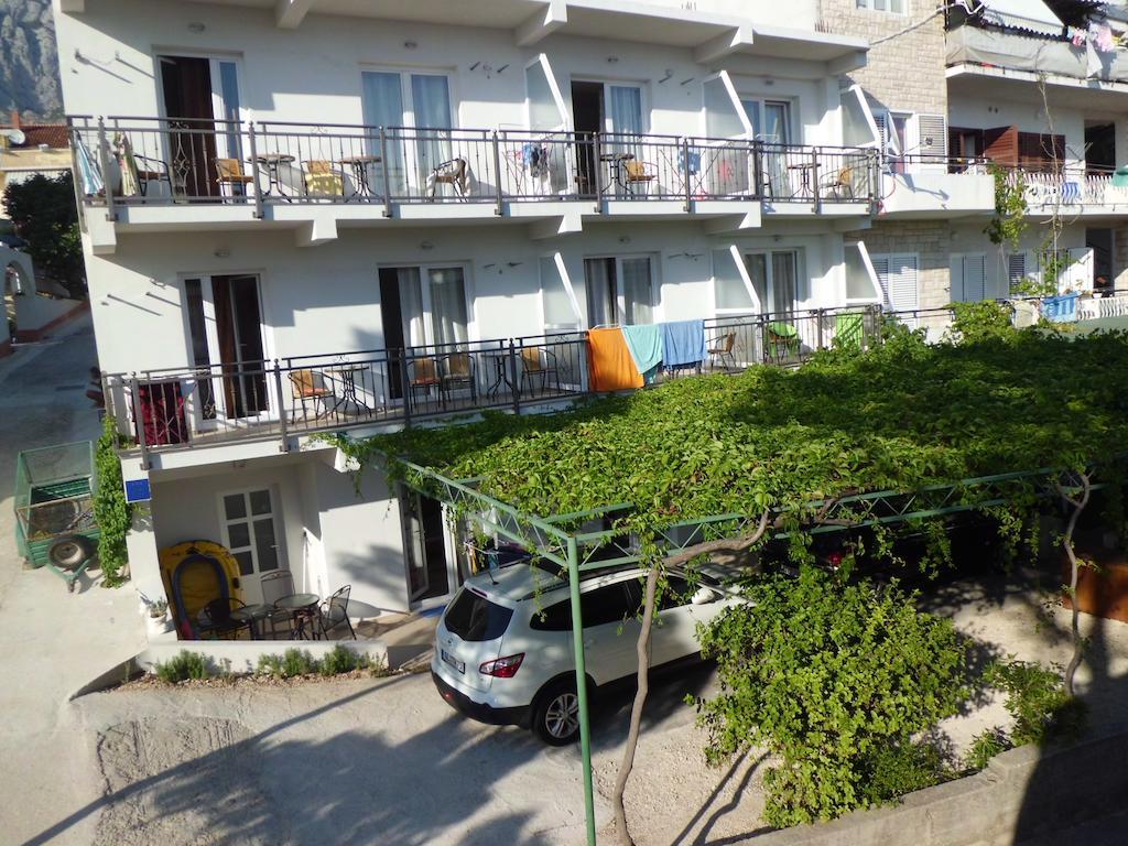 Apartments Viskovic Makarska Exterior photo