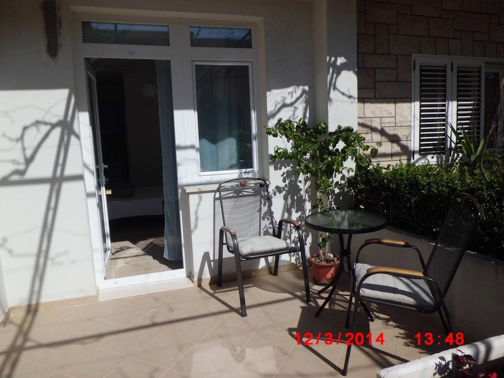 Apartments Viskovic Makarska Room photo