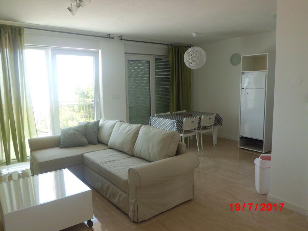 Apartments Viskovic Makarska Exterior photo