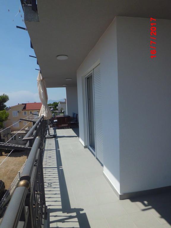 Apartments Viskovic Makarska Exterior photo