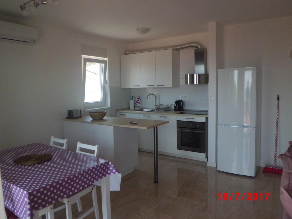 Apartments Viskovic Makarska Exterior photo