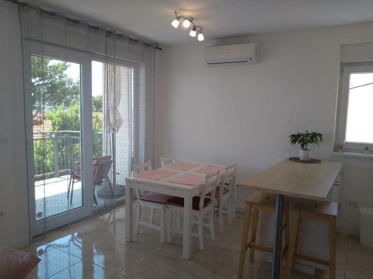 Apartments Viskovic Makarska Exterior photo